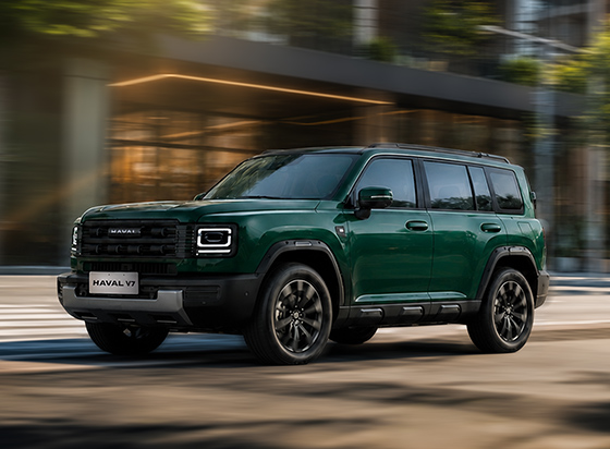 364 horsepower and 750 Nm of torque, combining electrifying power with efficient plug-in hybrid performance.