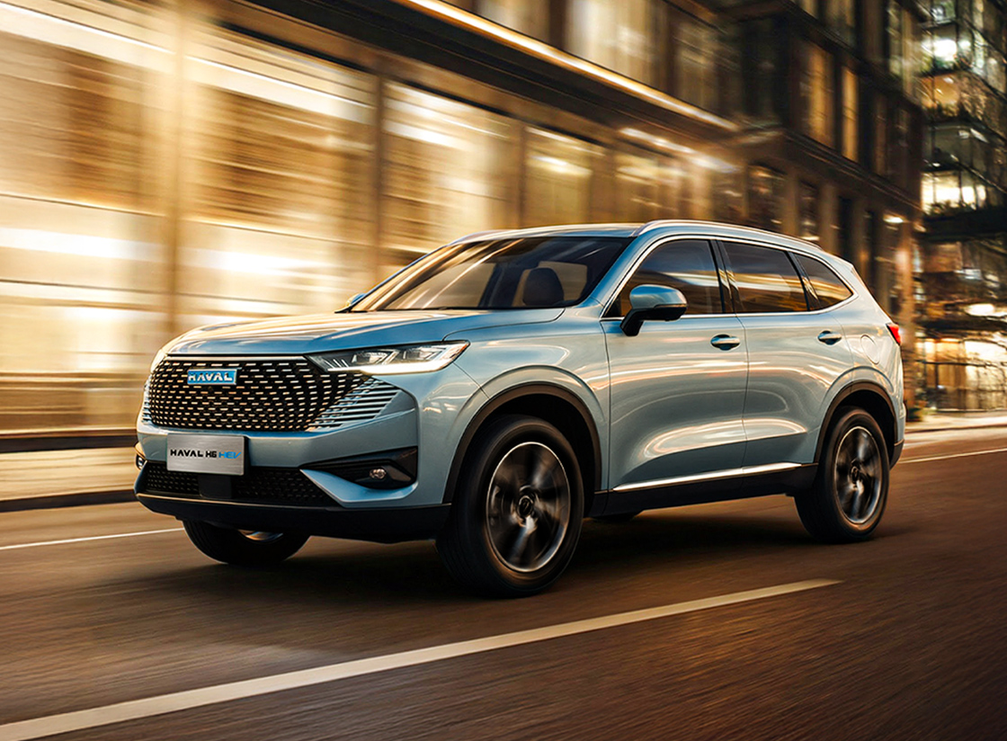 Featuring a 1.5 Turbo Petrol Hybrid Engine, delivering a combined power output of 179kW and torque of 350Nm.